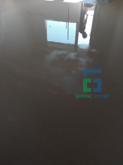 Саморазливна замазка - Бургас Строй - Бургас